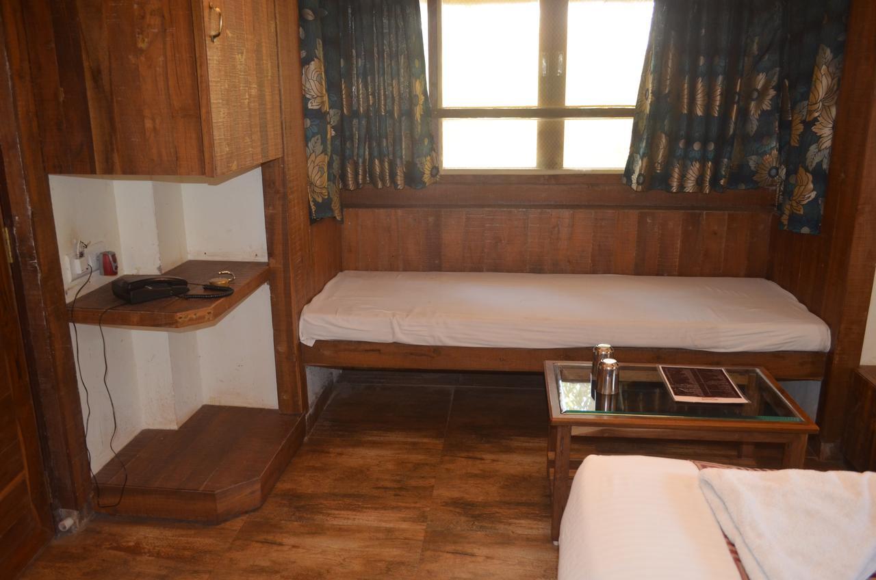 Kaular Atithis Grand Kokan Resort Ganpatipule Exterior foto
